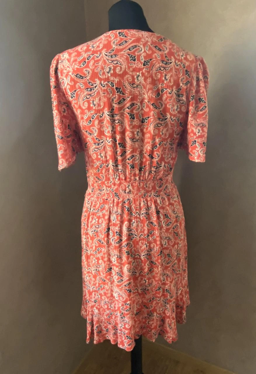Vestido AN'GE T36 rojo con estampado de cachemira – fluido, viscosa, escote envolvente – photo 5